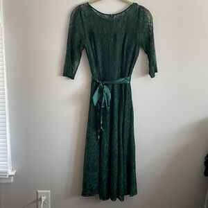 Green lace dress with removable belt